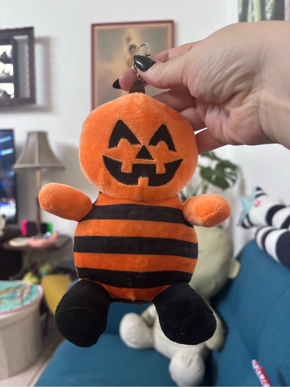 Halloween Jack-o'-Lantern Plush Keychain - Orange & Black